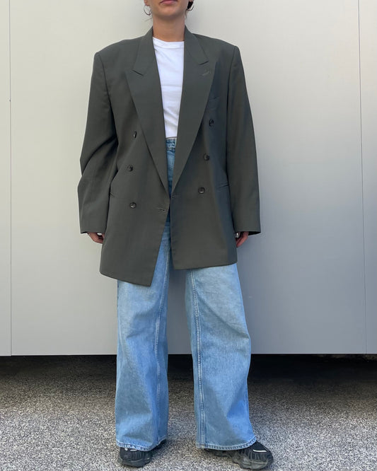 Double breasted overized blazer