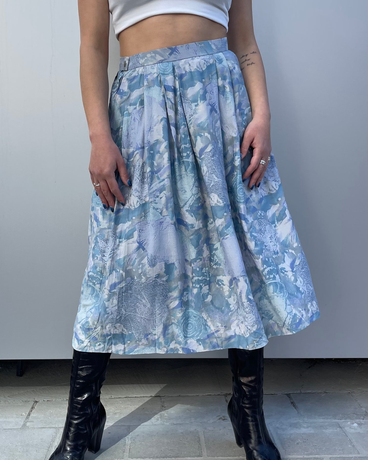 Pleated midi skirt