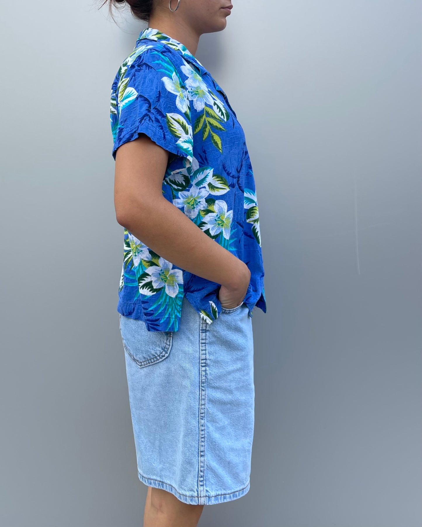 Floral cropped s/s shirt