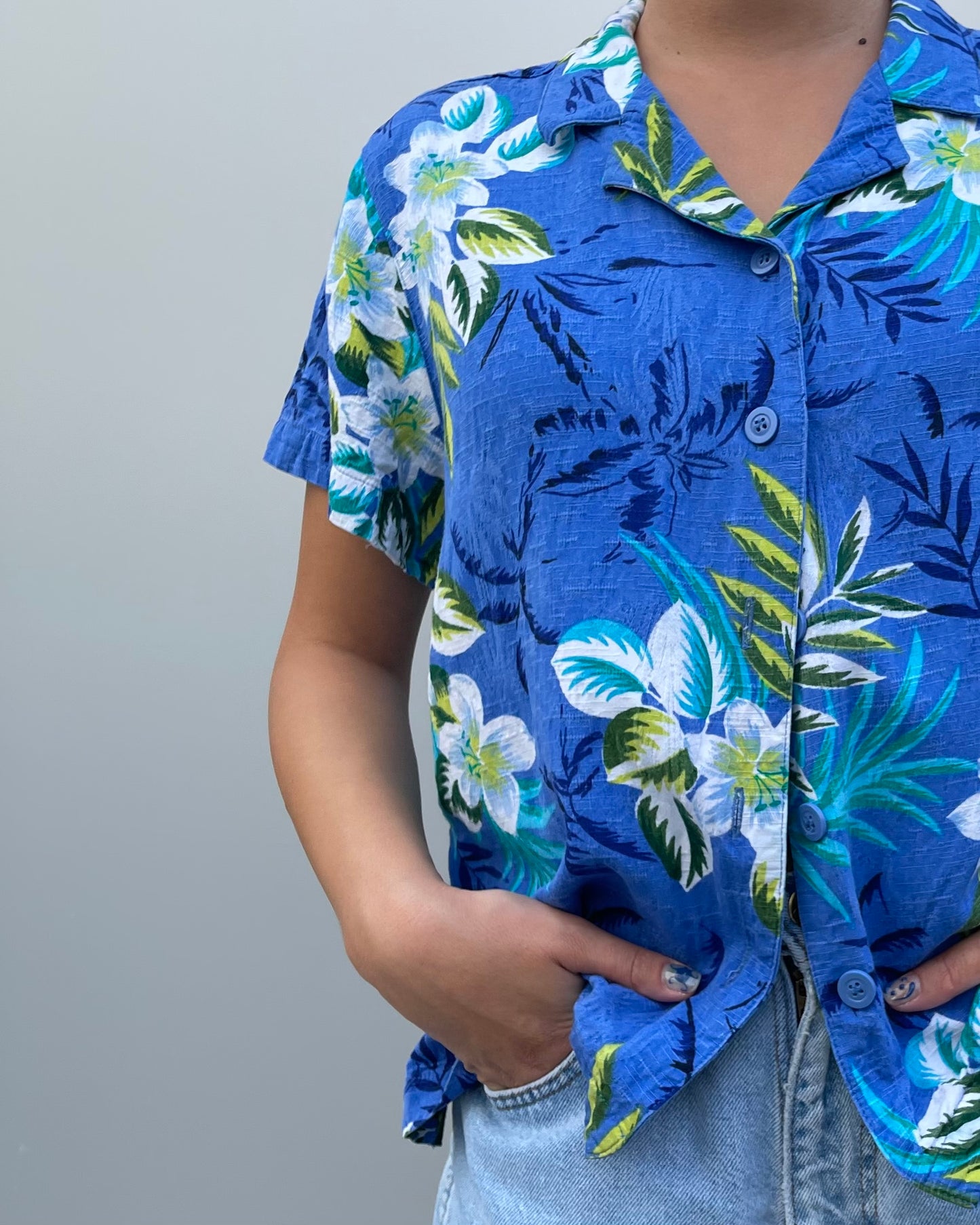 Floral cropped s/s shirt