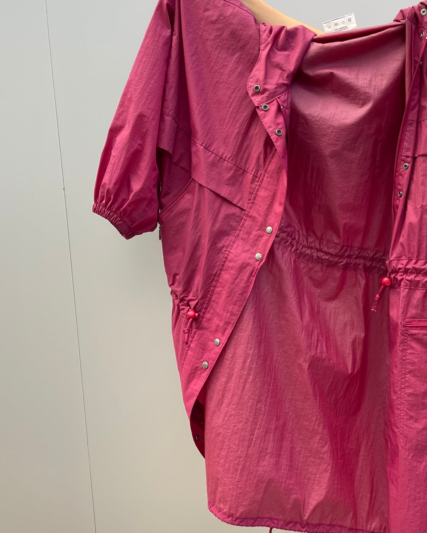 Long hooded windbreaker