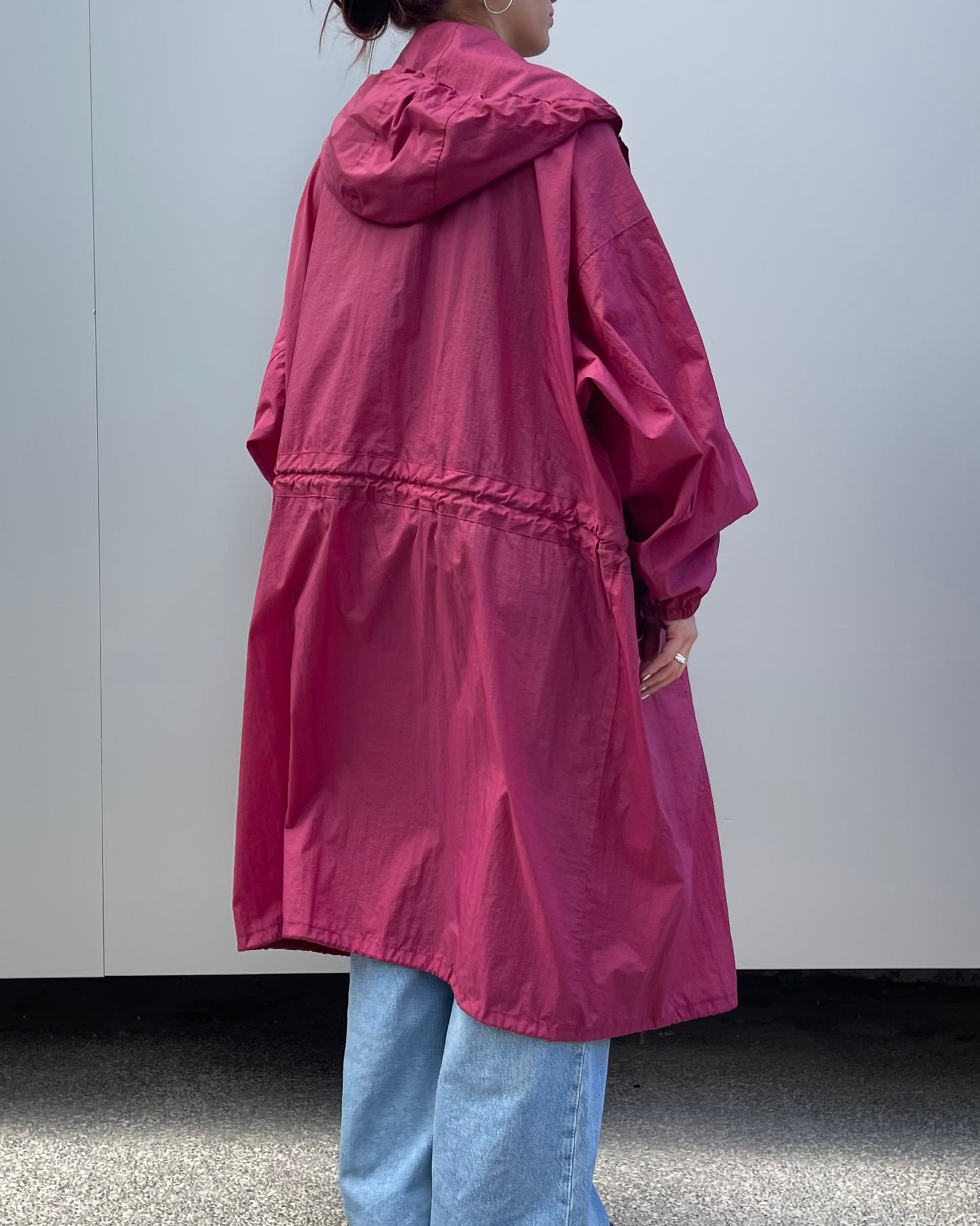 Long hooded windbreaker